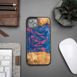 Etui Bewood Unique Vegas z drewna i żywicy na iPhone 14 - różowo-niebieskie