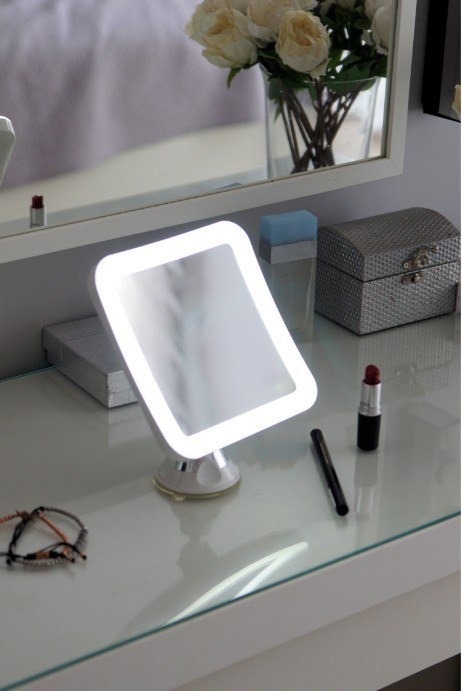 Lusterko LED łazienkowe CR 2169